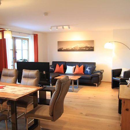 Apartment "Kuenstlhaeusl" ヨッホベルク エクステリア 写真