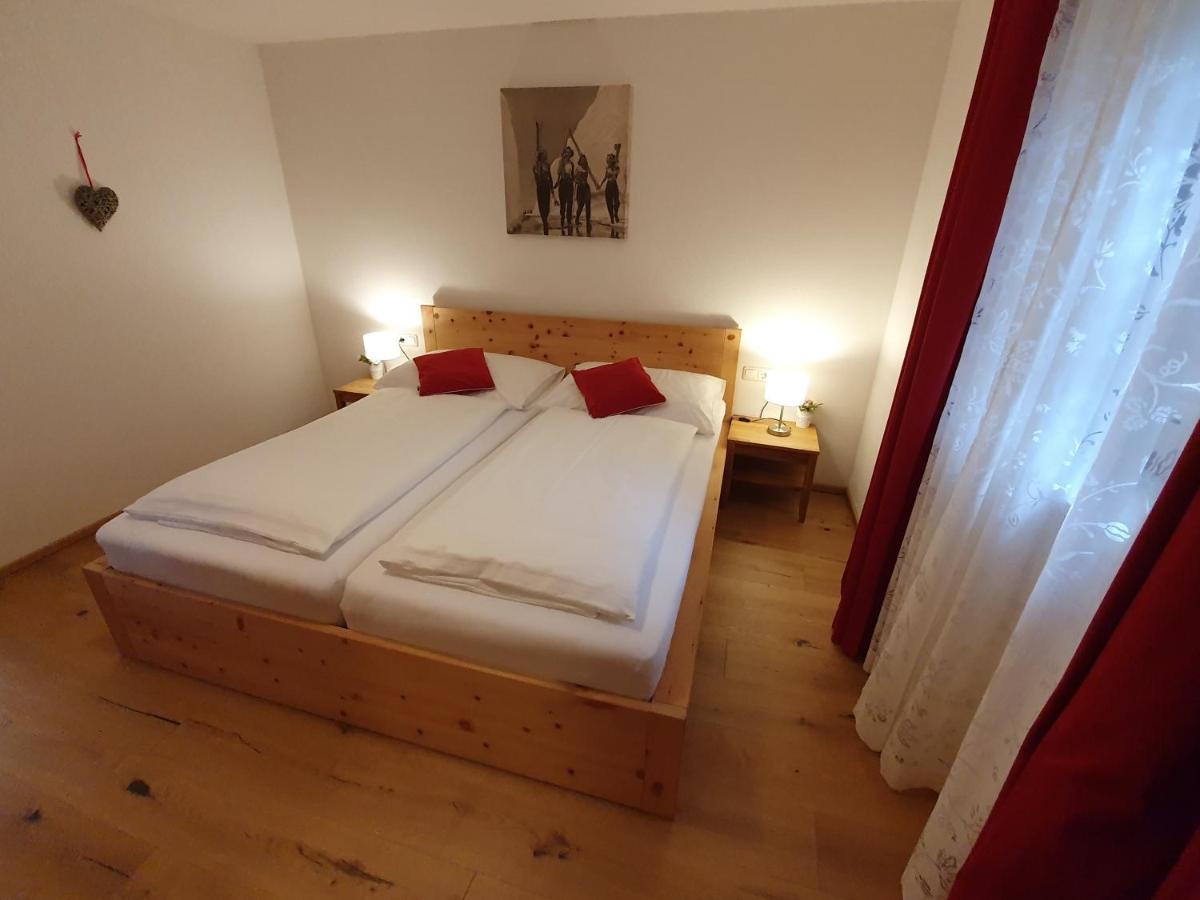 Apartment "Kuenstlhaeusl" ヨッホベルク エクステリア 写真